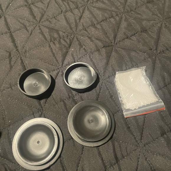 Binoculars - Picture 5 of 5